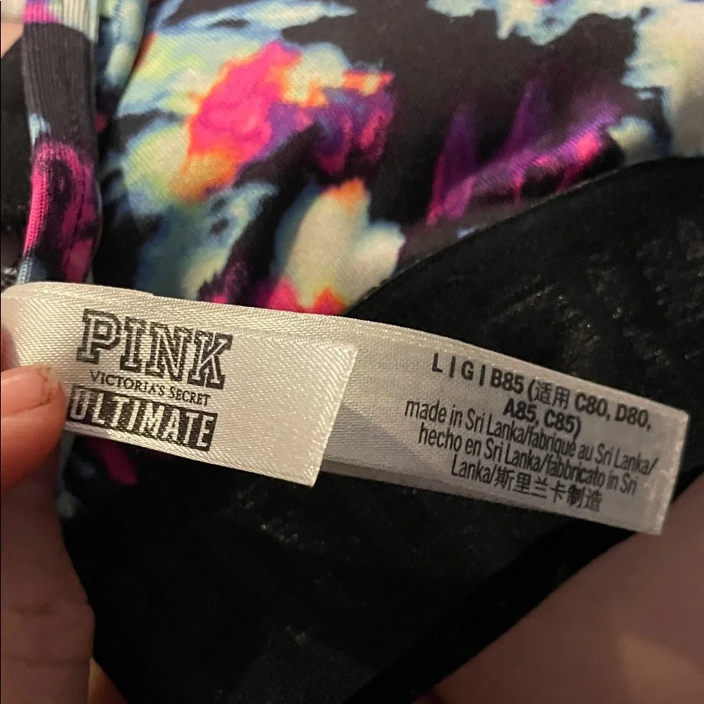 PINK Victoria's Secret Tie-Dye SportsGym to Swim - Picture 8 of 9